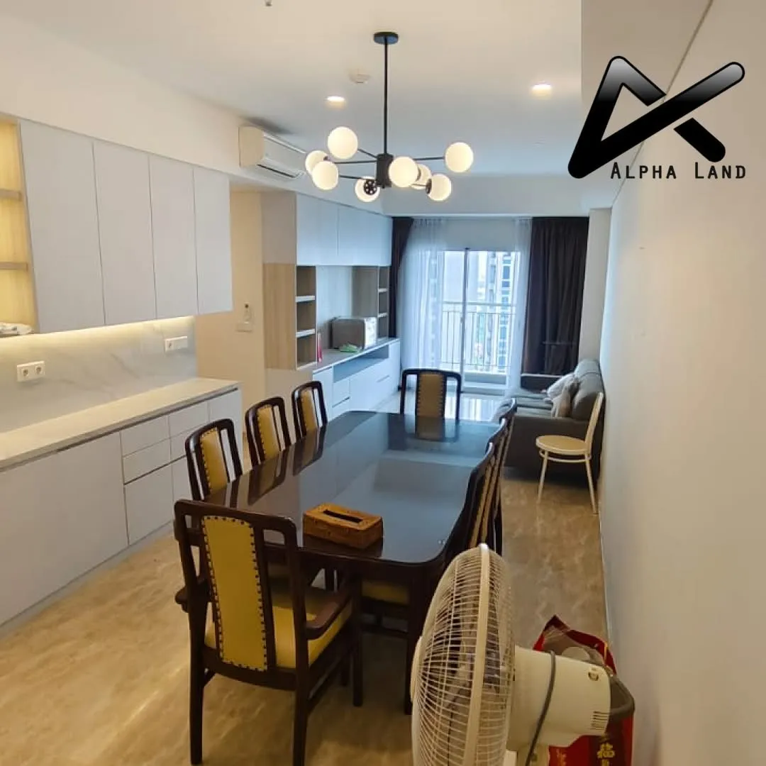 Sewa apartemen Podomoro Tower Empire Lux